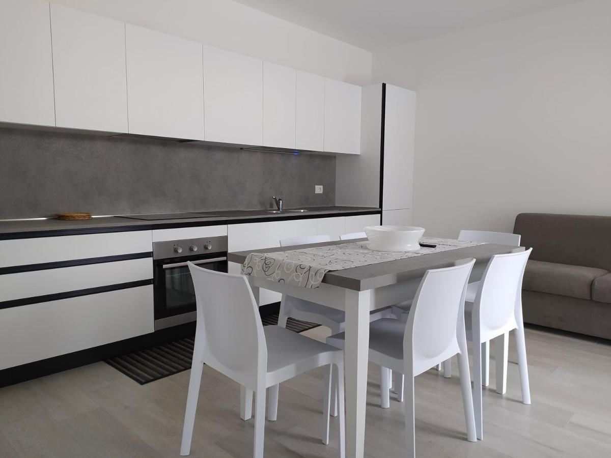 Jesolo Appartamenti F2 - Black And White 外观 照片